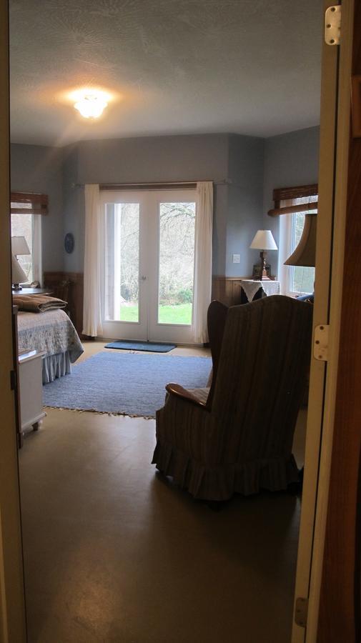 Lucky Mud Inn And Disc Golf Resort Skamokawa Bagian luar foto