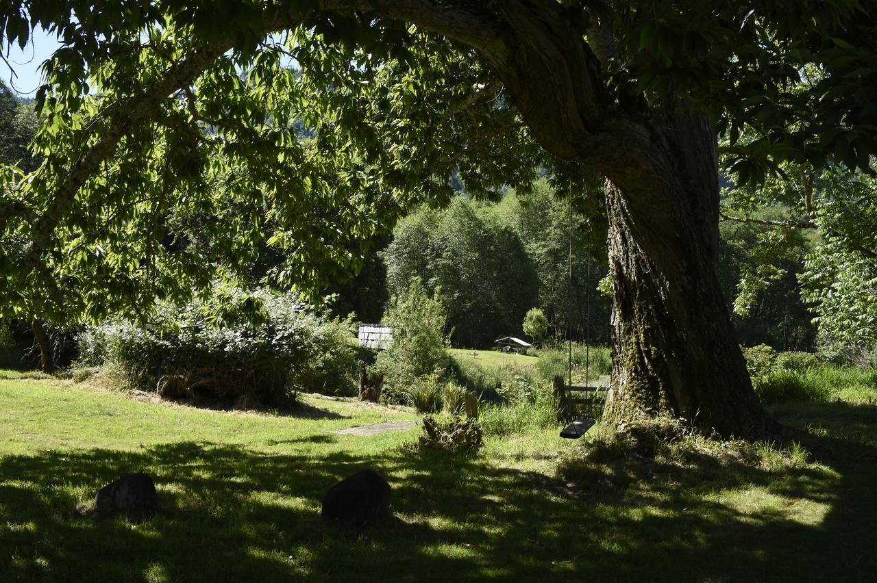 Lucky Mud Inn And Disc Golf Resort Skamokawa Bagian luar foto