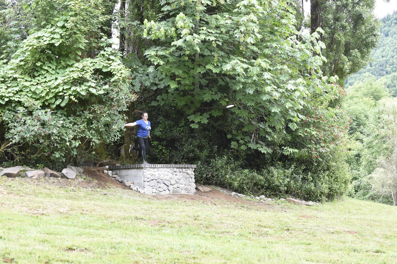 Lucky Mud Inn And Disc Golf Resort Skamokawa Bagian luar foto